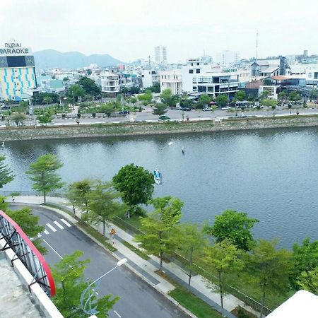 Red Hotel Quy Nhon Esterno foto
