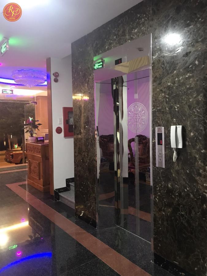 Red Hotel Quy Nhon Esterno foto