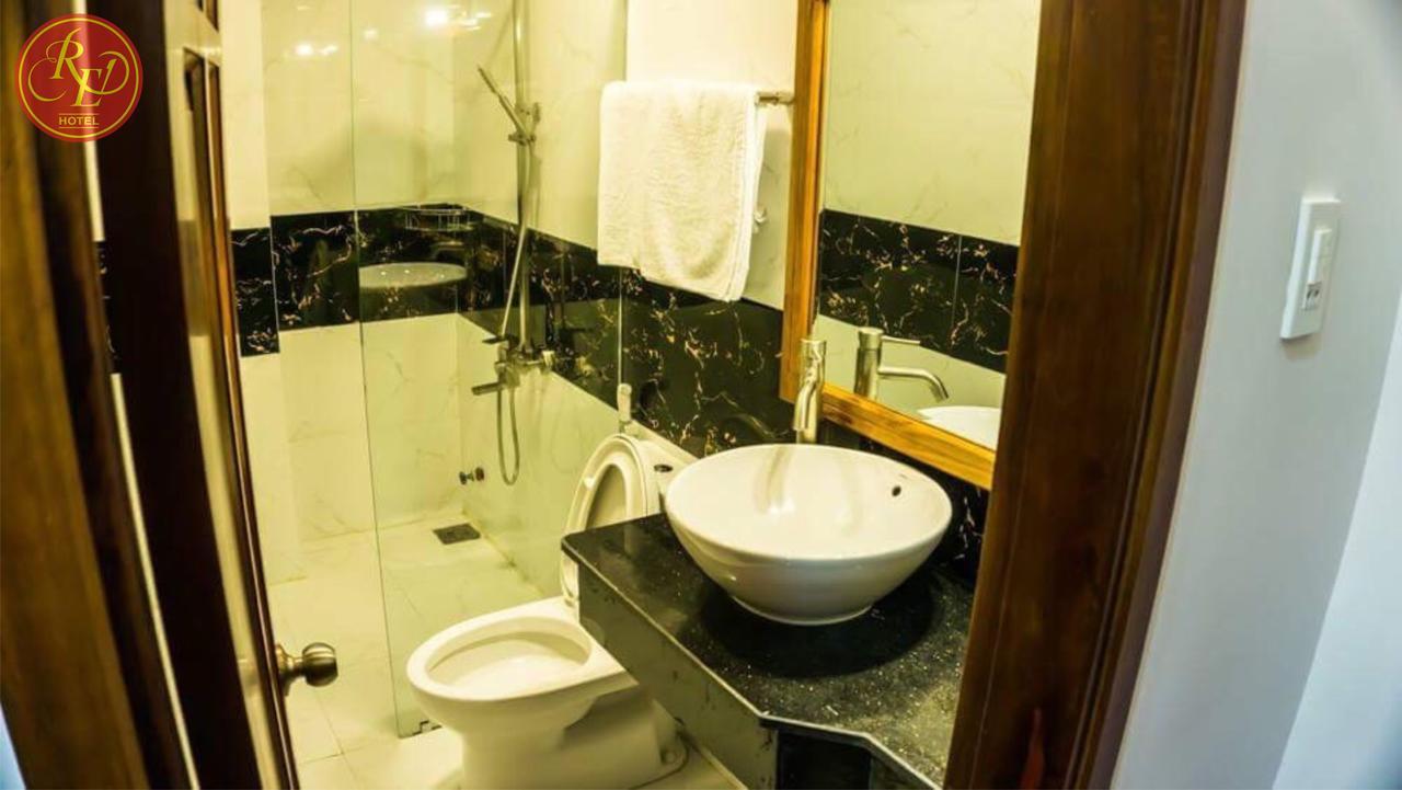 Red Hotel Quy Nhon Esterno foto